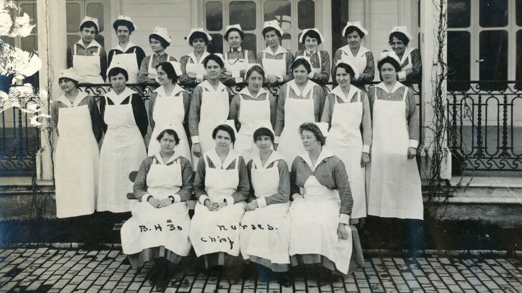 UCSF Archives WWI Exhibit - Base Hospital No. 30 nurses