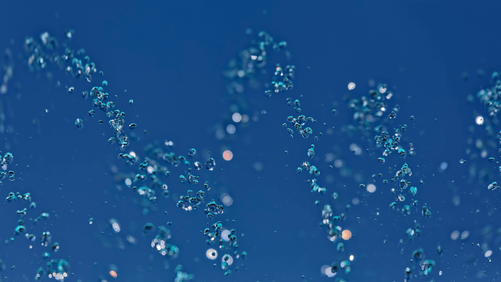 Dancing water drops