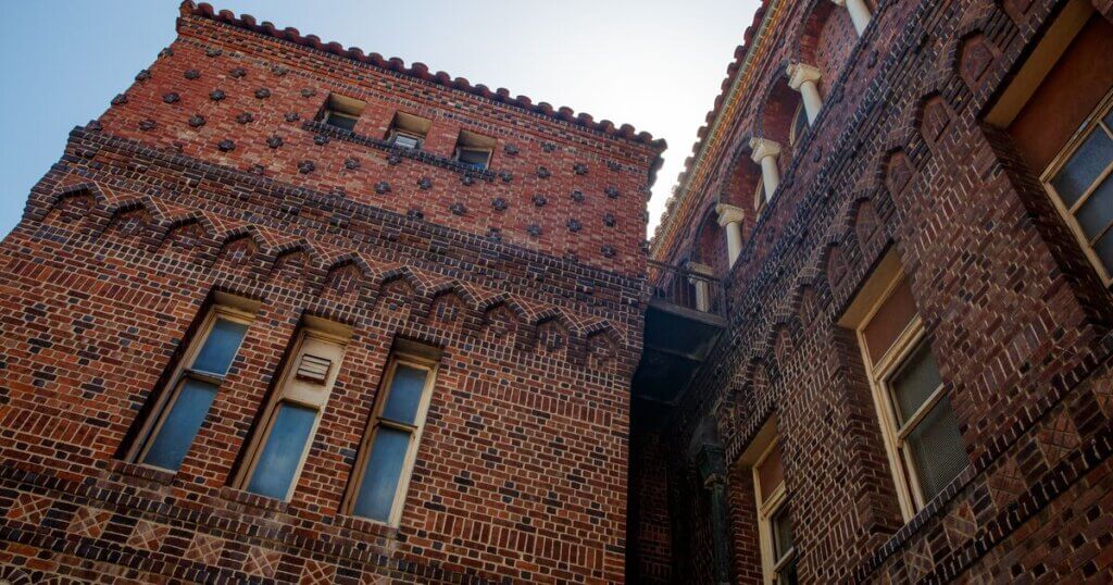 Brick buildings at the Zuckerberg San Francisco General Hospital and Trauma Center.